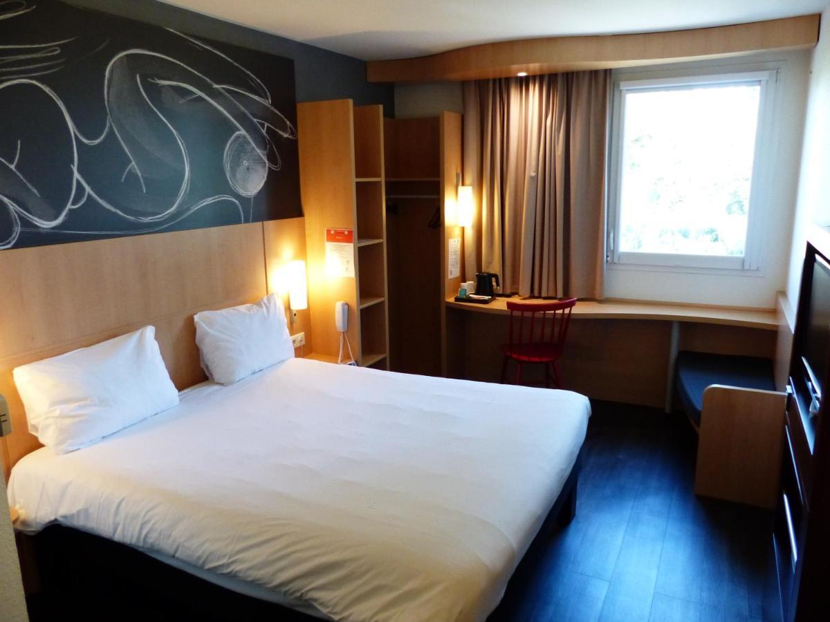 Ibis Paris Meudon Velizy Hotel Exterior photo