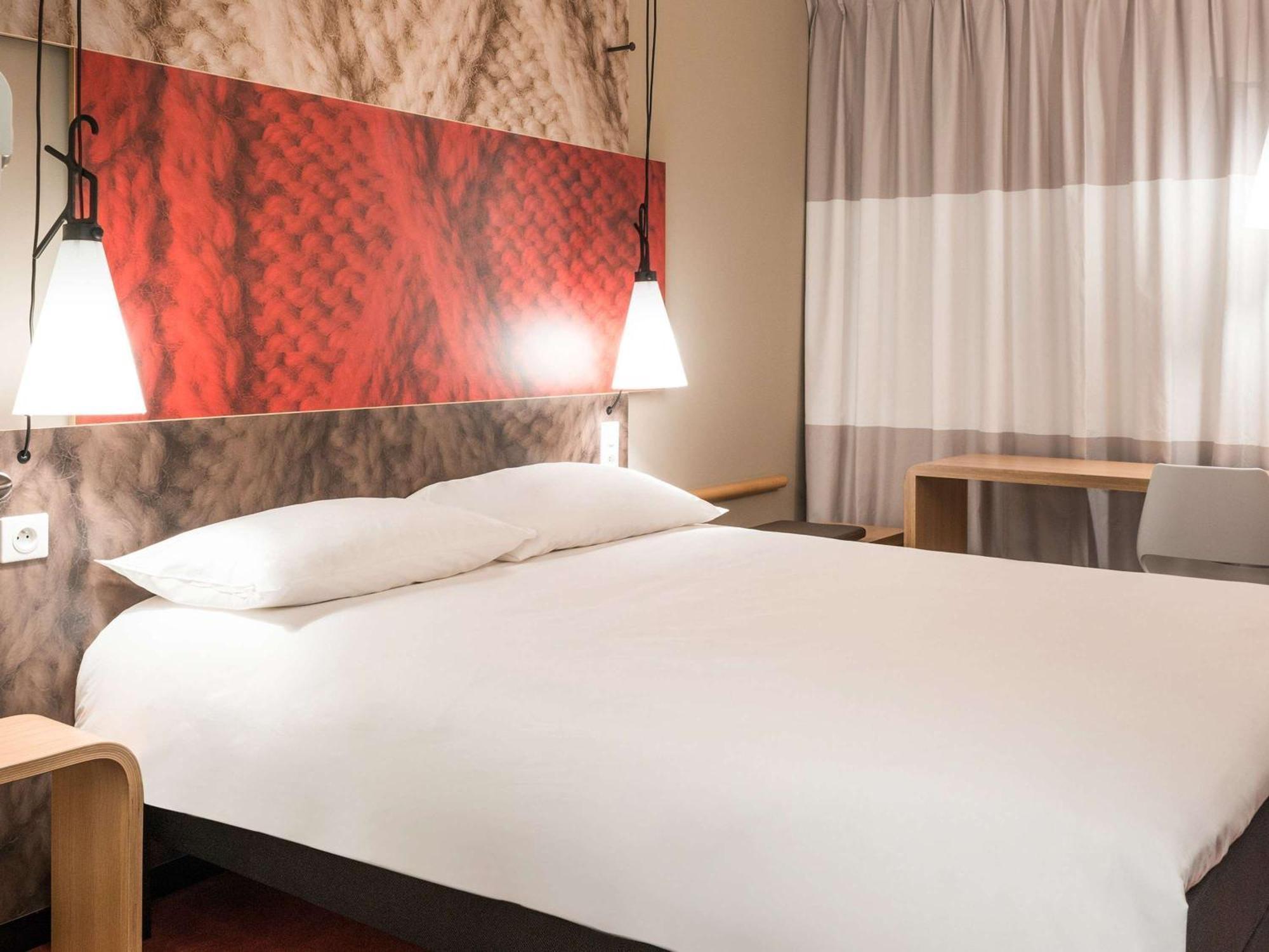 Ibis Paris Meudon Velizy Hotel Exterior photo