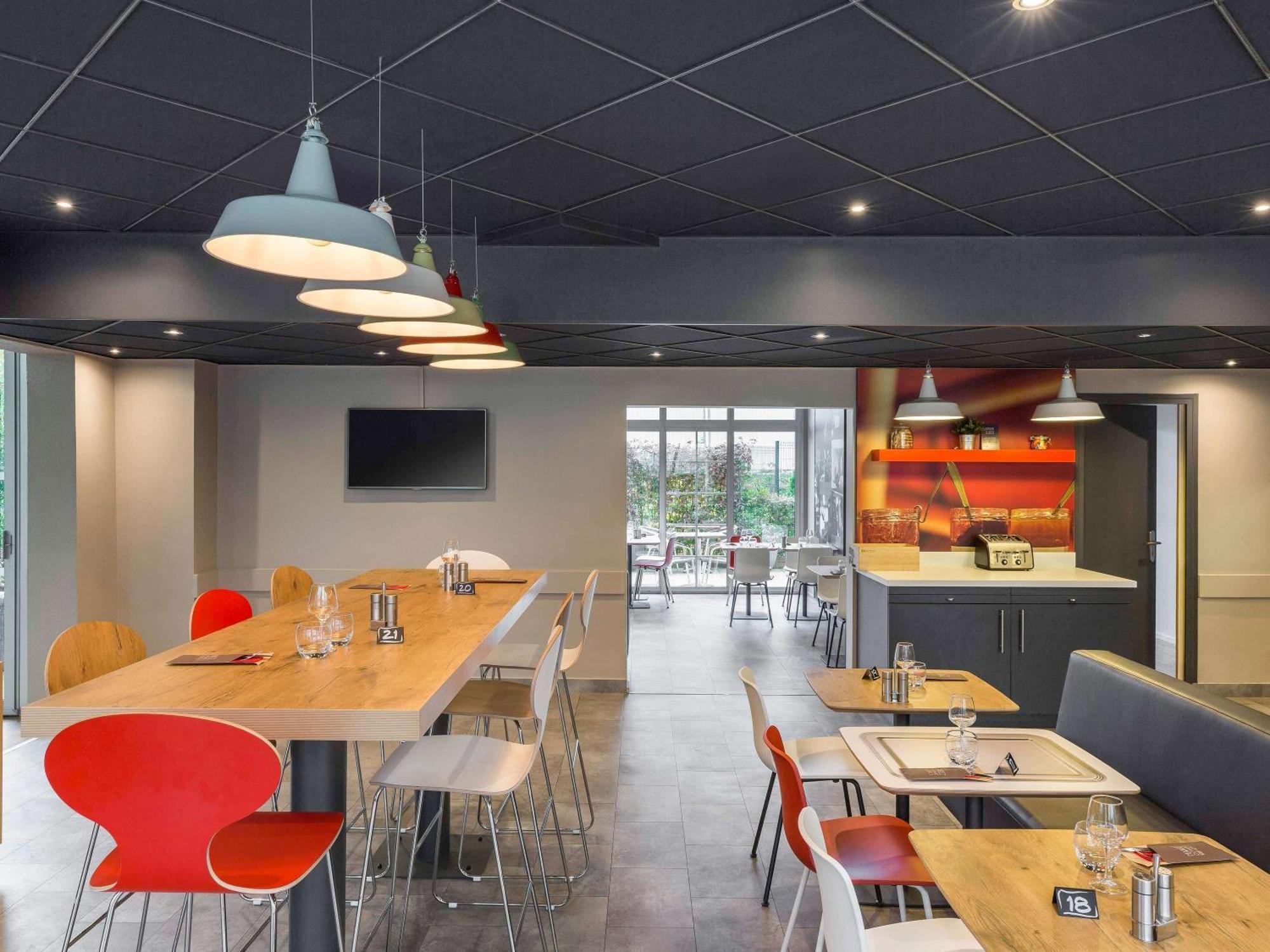 Ibis Paris Meudon Velizy Hotel Exterior photo