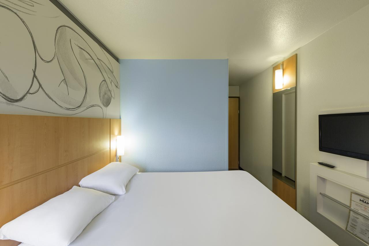 Ibis Paris Meudon Velizy Hotel Exterior photo