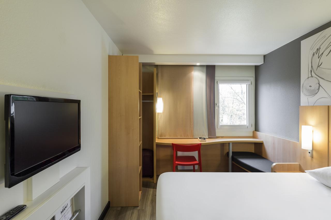 Ibis Paris Meudon Velizy Hotel Exterior photo